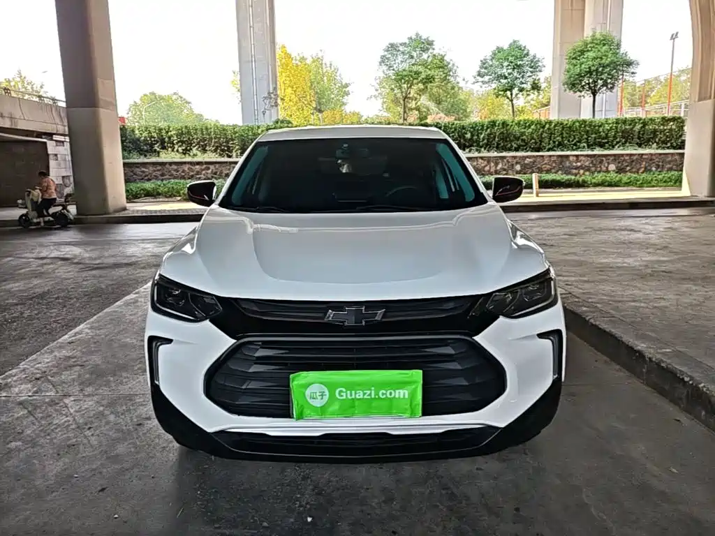 Chevrolet Trax 2020 2019 Redline 335T CVT Trend Edition (China VI)