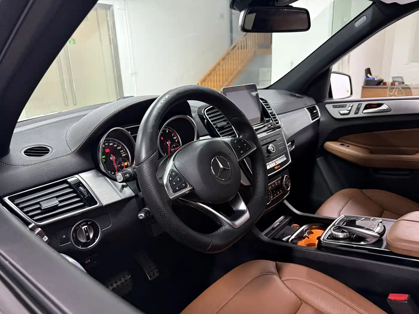 Mercedes-Benz GLE 2016 GLE 450 AMG 4MATIC фото 8