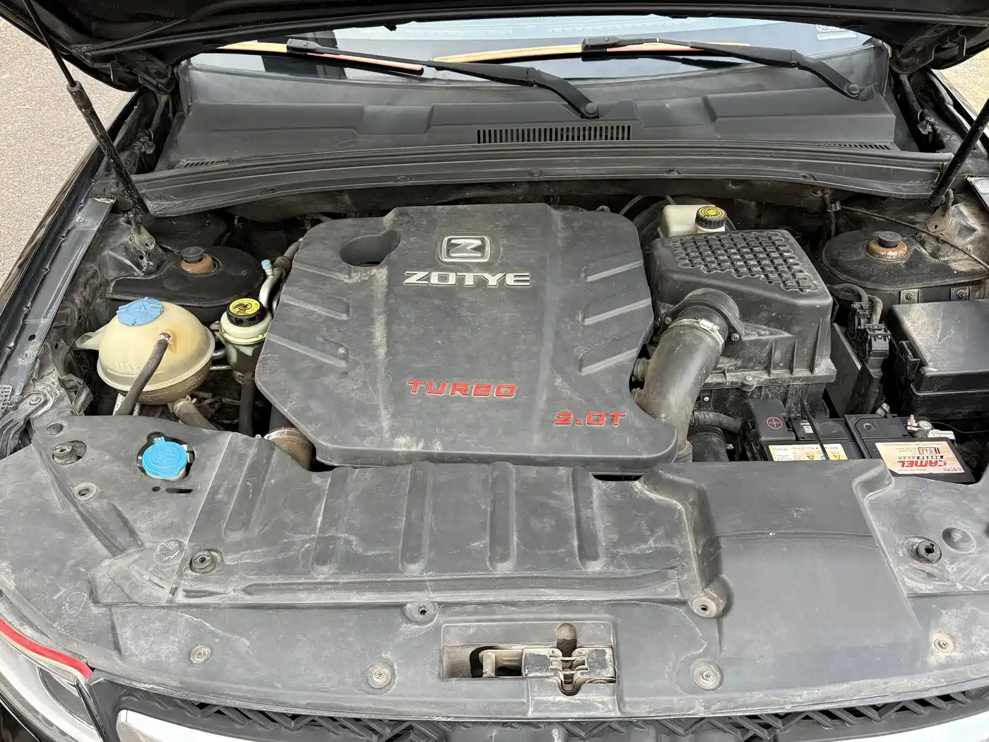 Фото 26 - Zotye T600