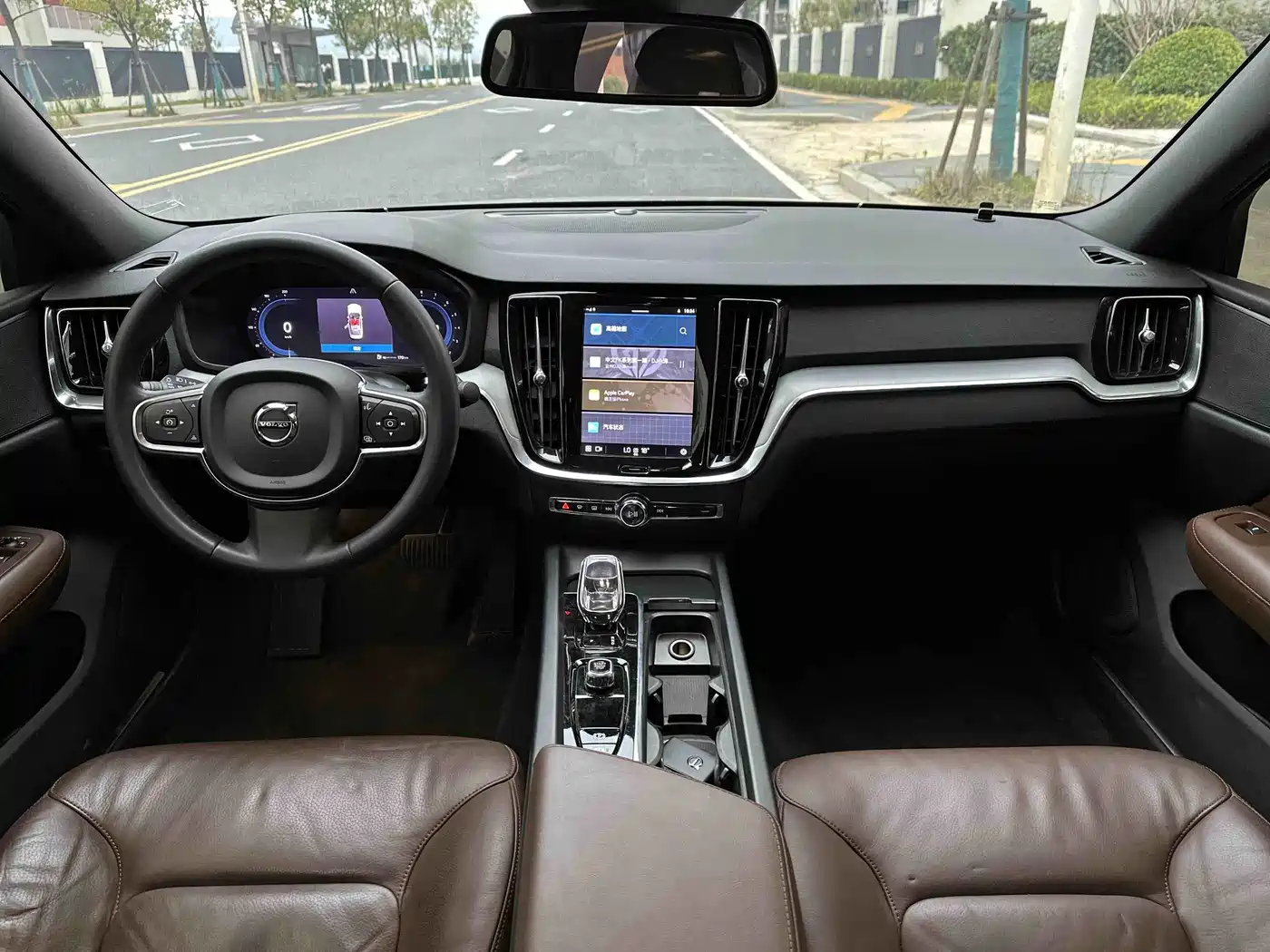 Фото 8 - Volvo S60