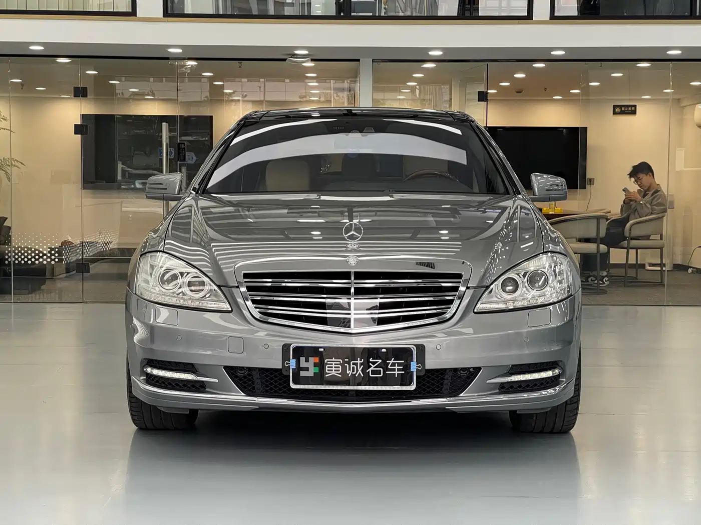 Mercedes-Benz S-Class 2012 S 600 L Grand Edition фото 2