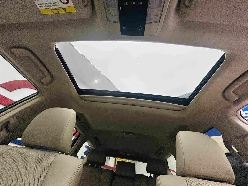 Toyota Prado 2019 2019 3.5L Automatic TX-L Zunxiang Edition with Rear-mounted Spare Tire
