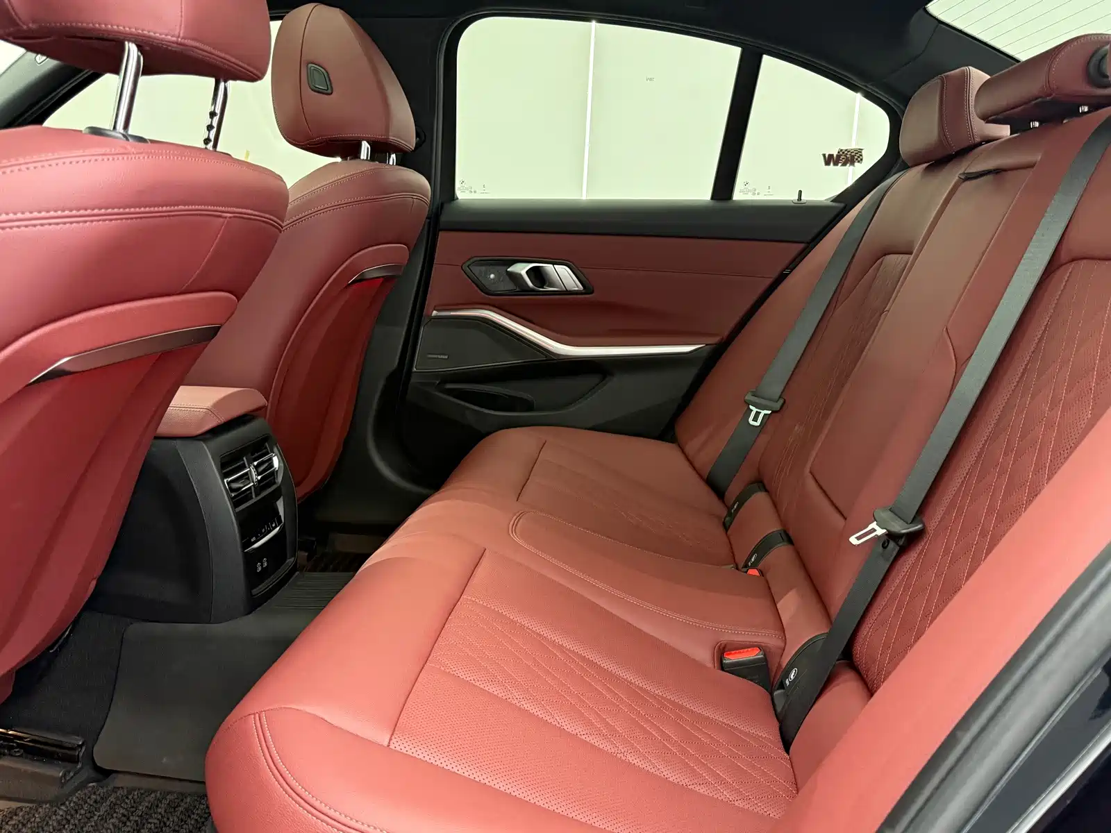 Фото 14 - BMW 3 Series