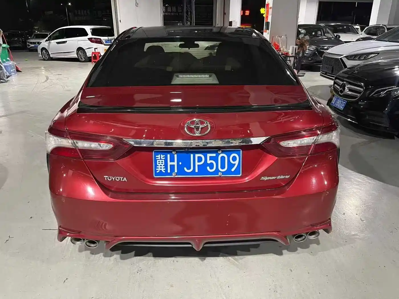 Toyota Camry 2018 2.5S Trend Edition фото 2