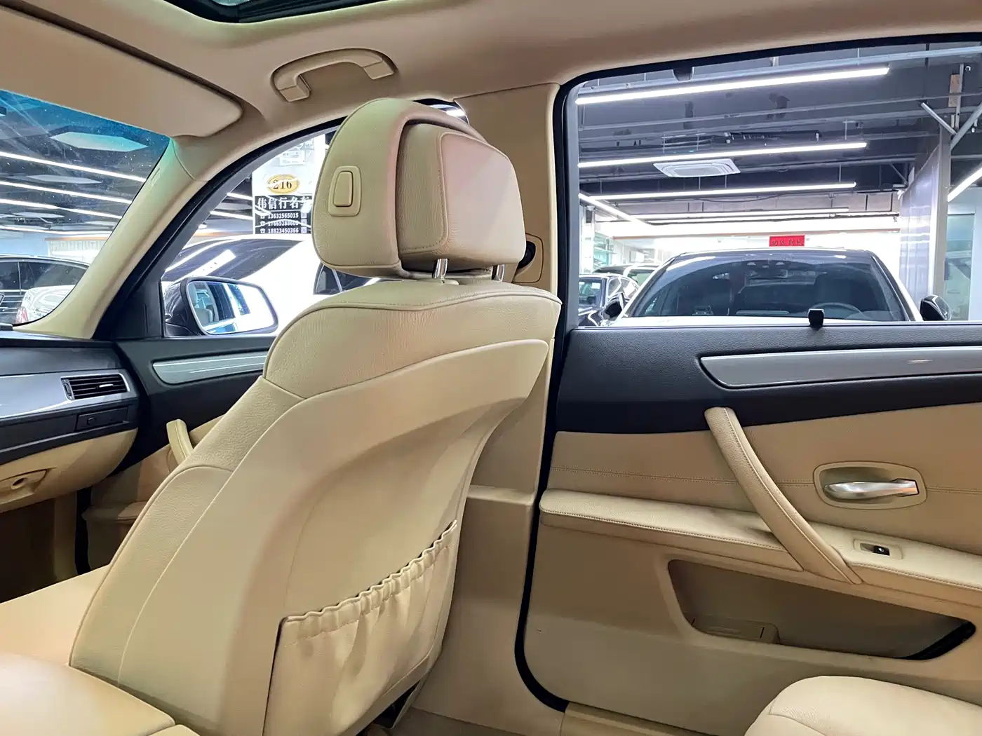 BMW 5 Series 2009 520Li Premium фото 35