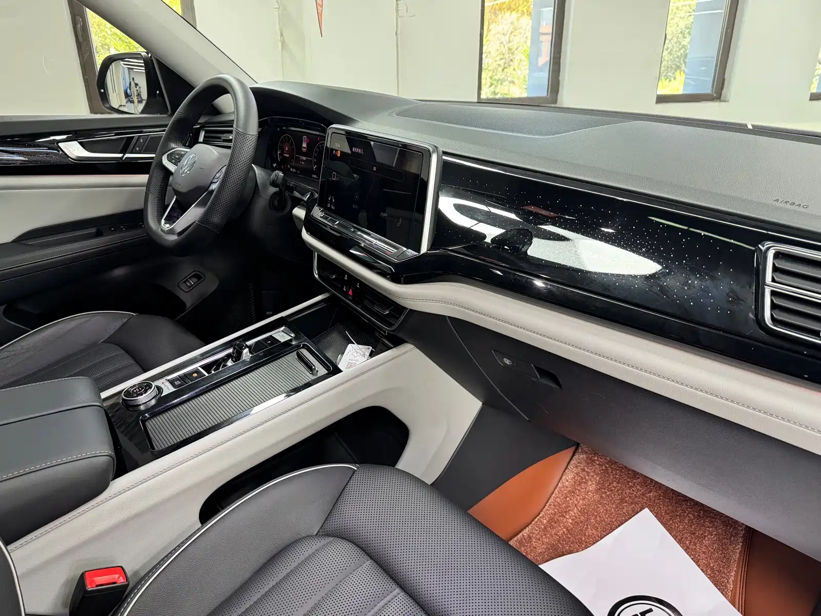 Фото 22 - Volkswagen Teramont