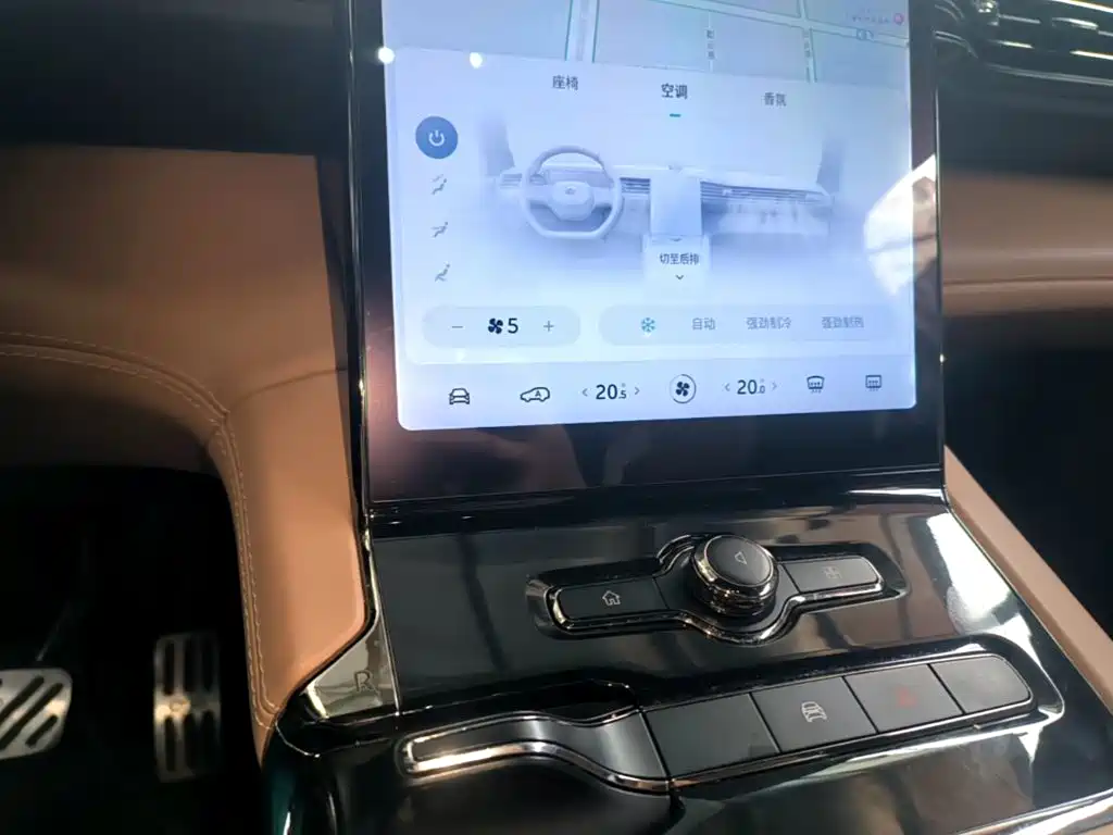 NIO ES8 2021 2020 415KM Signature Edition 6-Seater
