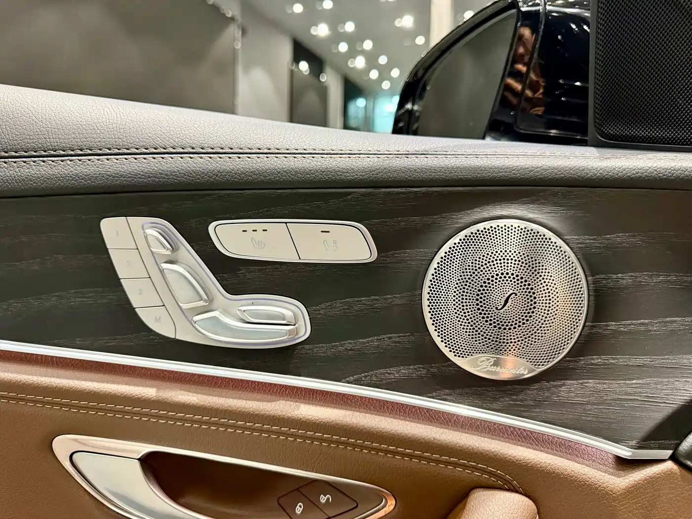 Mercedes-Benz E-Class 2022 Model Facelift III E 300 L Sport Luxury фото 4