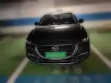 Photo 2 - Mazda Mazda 3