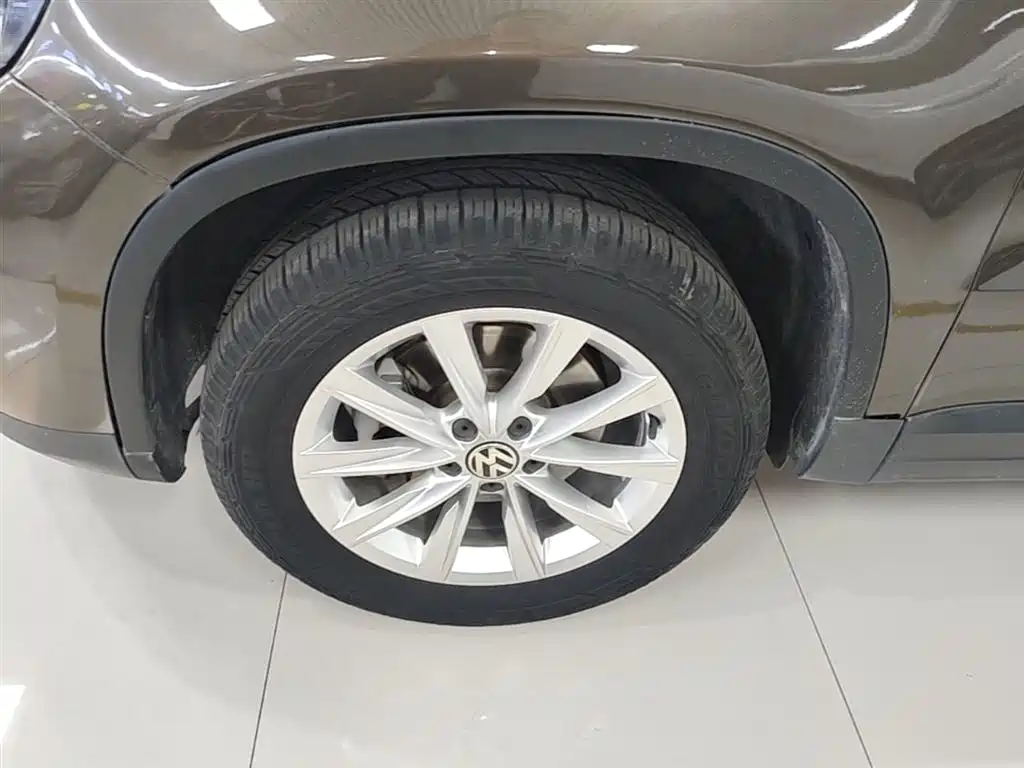 Volkswagen Tiguan 2016 280TSI Automatic 2WD Silk Road Fashion Edition фото 23