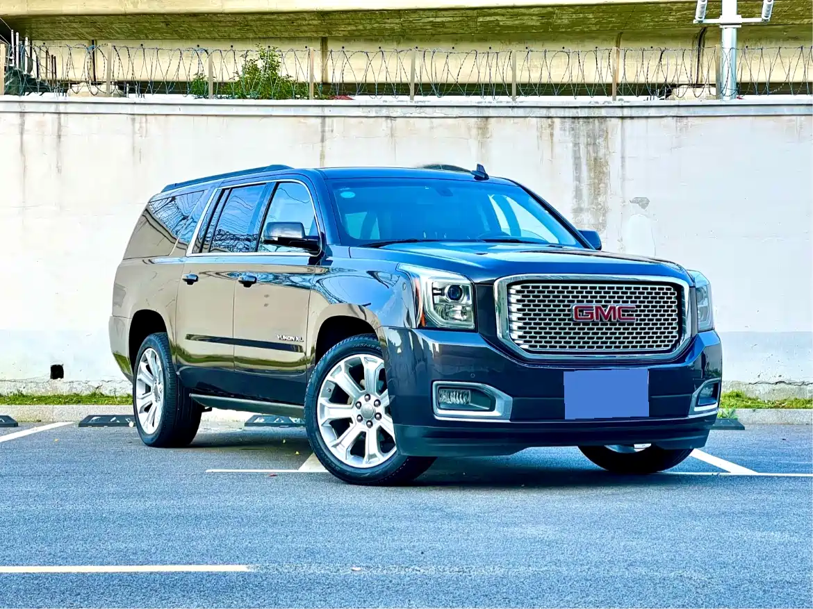 Daolangge GMC Yukon 2016 Model 5.3L XL Luxury Premium Extended 4WD фото 7