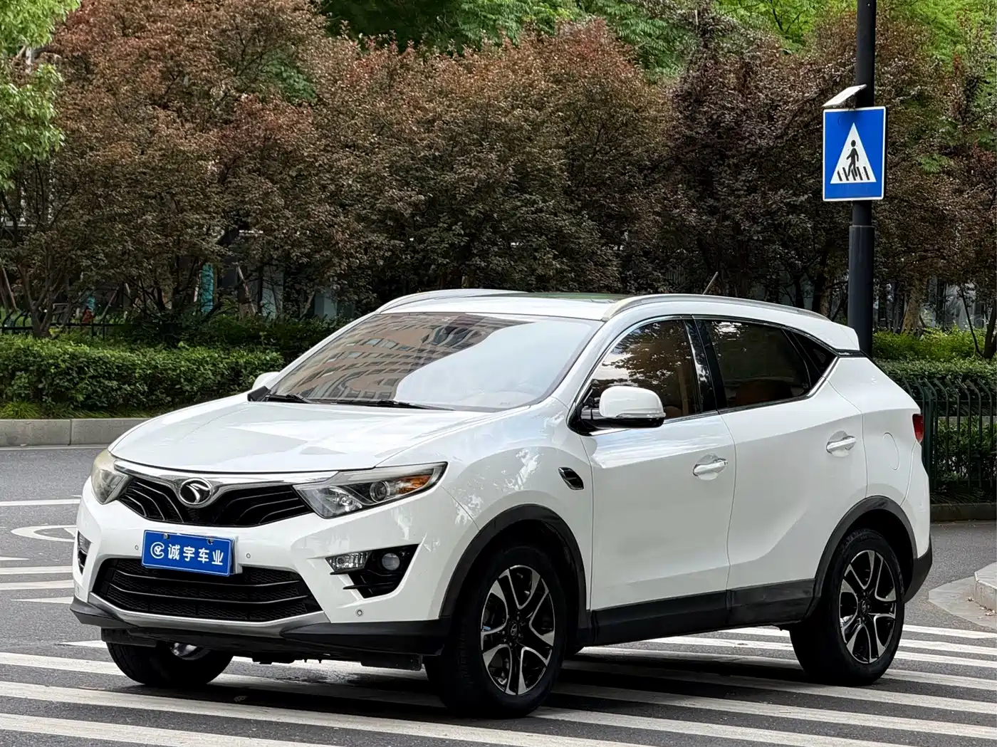 Soueast DX7 2016 2017 1.5T Automatic Luxury