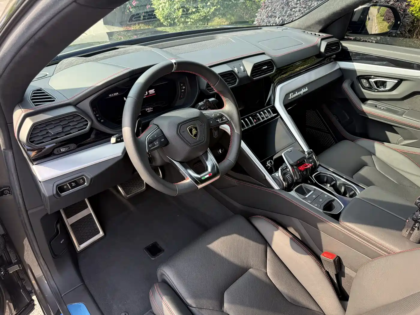 Lamborghini Urus 2021 4.0T V8 фото 6