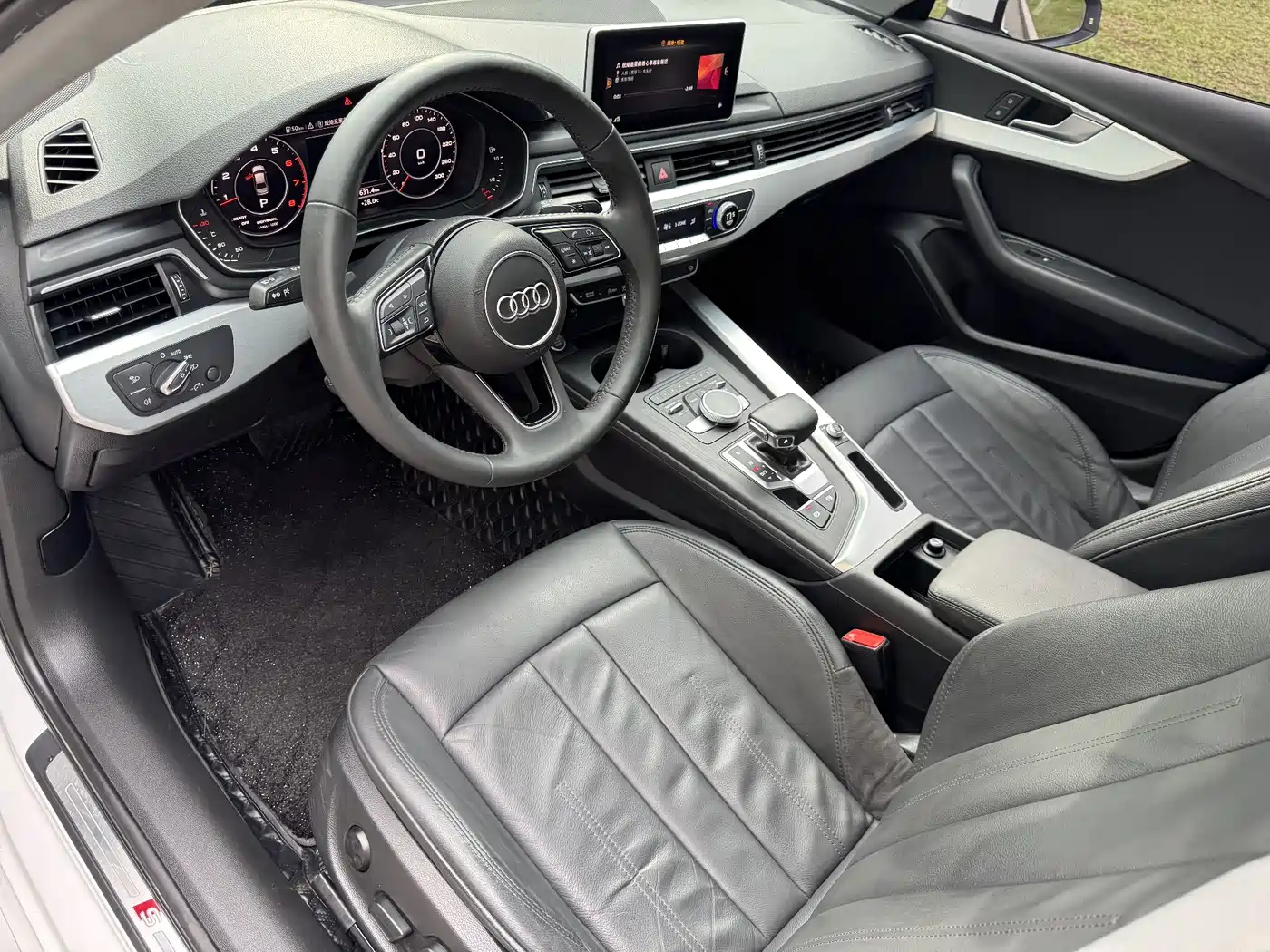 Audi A4L 2018 30th Anniversary 40 TFSI Fashion фото 4