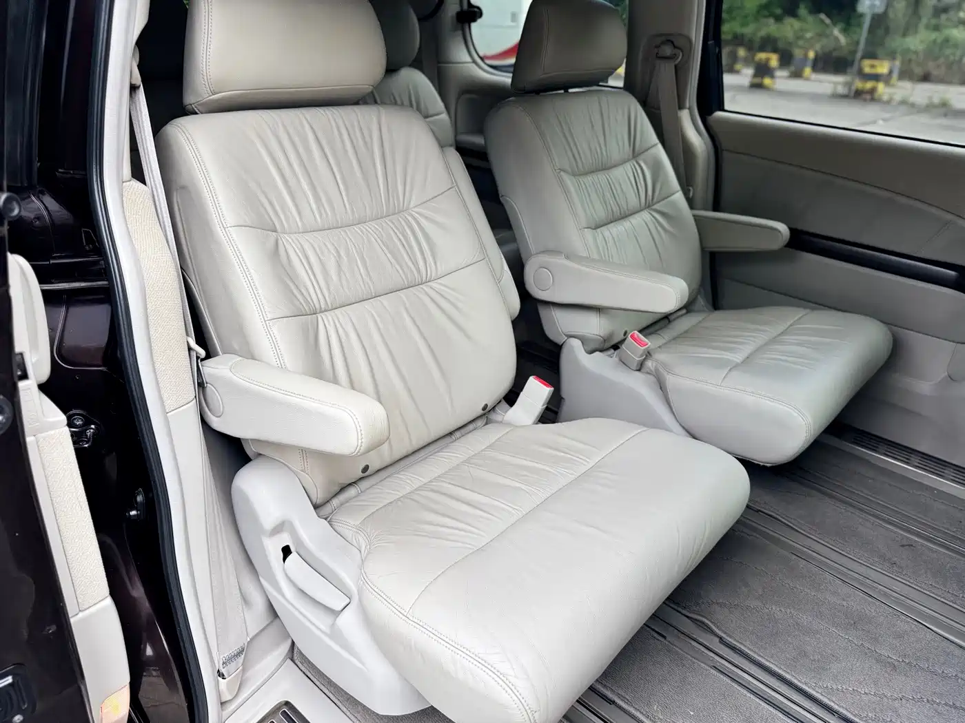 Honda Elysion 2014 2012 2.4L VTi-S Premium Edition