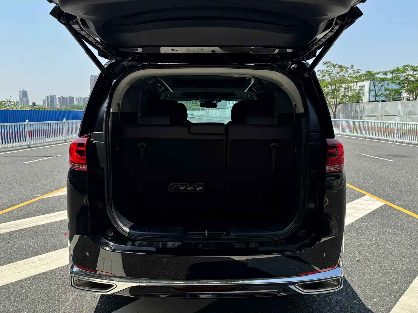 GAC Trumpchi Trumpchi M8 2021 Leading Show Series 390T Prestige Edition фото 17