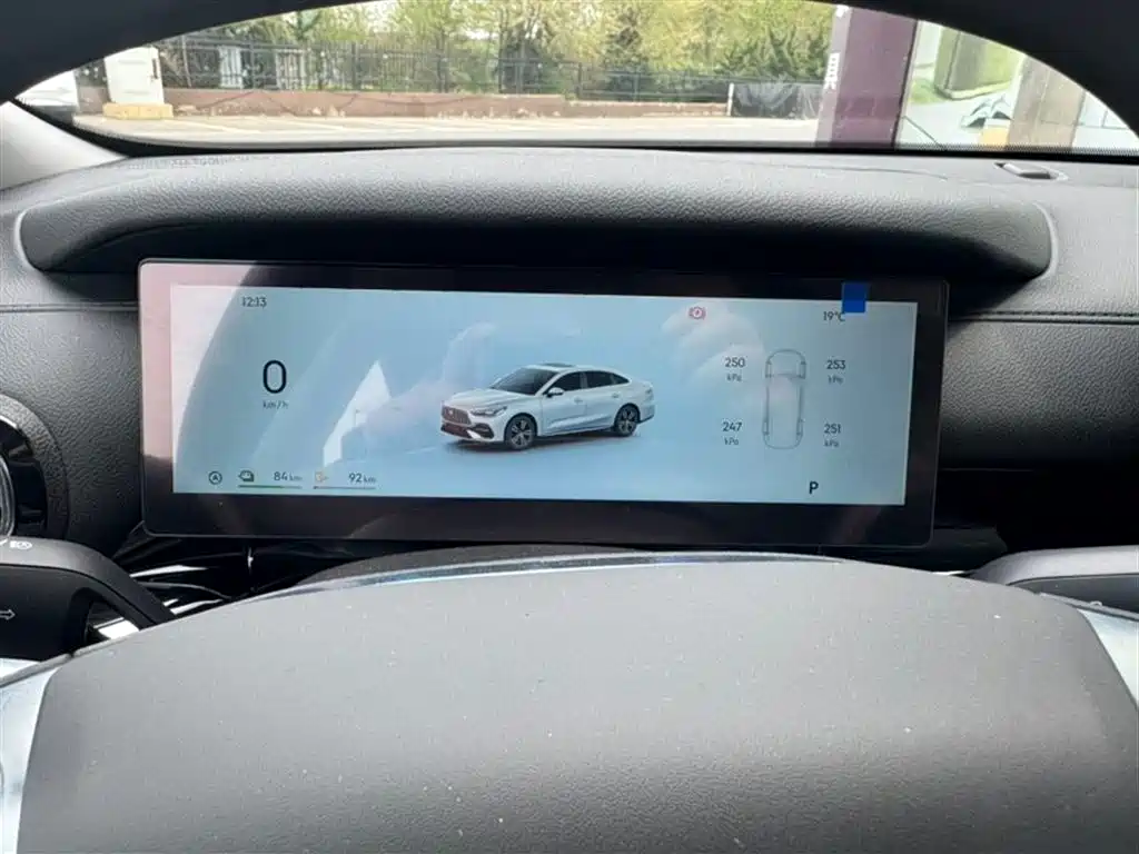 Geely Galaxy Galaxy Stellar 6 2025 125km Long Voyage Edition фото 7