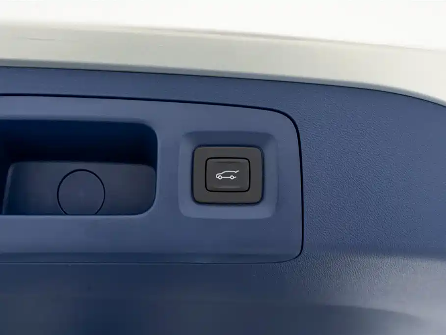 BUICK GL8 NEW ENERGY