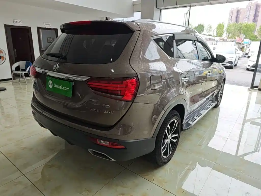 Dongfeng Fengguang Fengguang 580 2018 2017 1.5T CVT Smart Edition