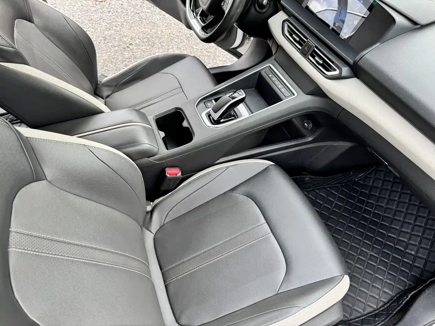 Dongfeng Aeolus Dongfeng Fengshen E70 2022 2022 500 Ultra Edition