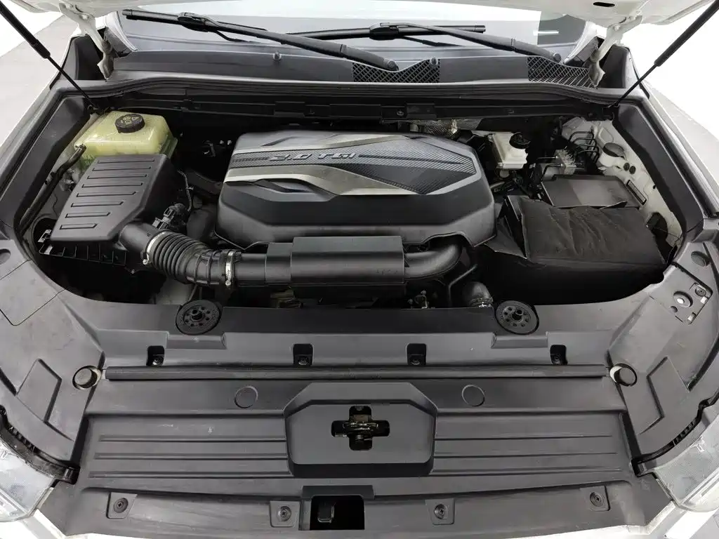 SAIC Maxus D90 2018 2017 2.0T Automatic 4WD Sirius