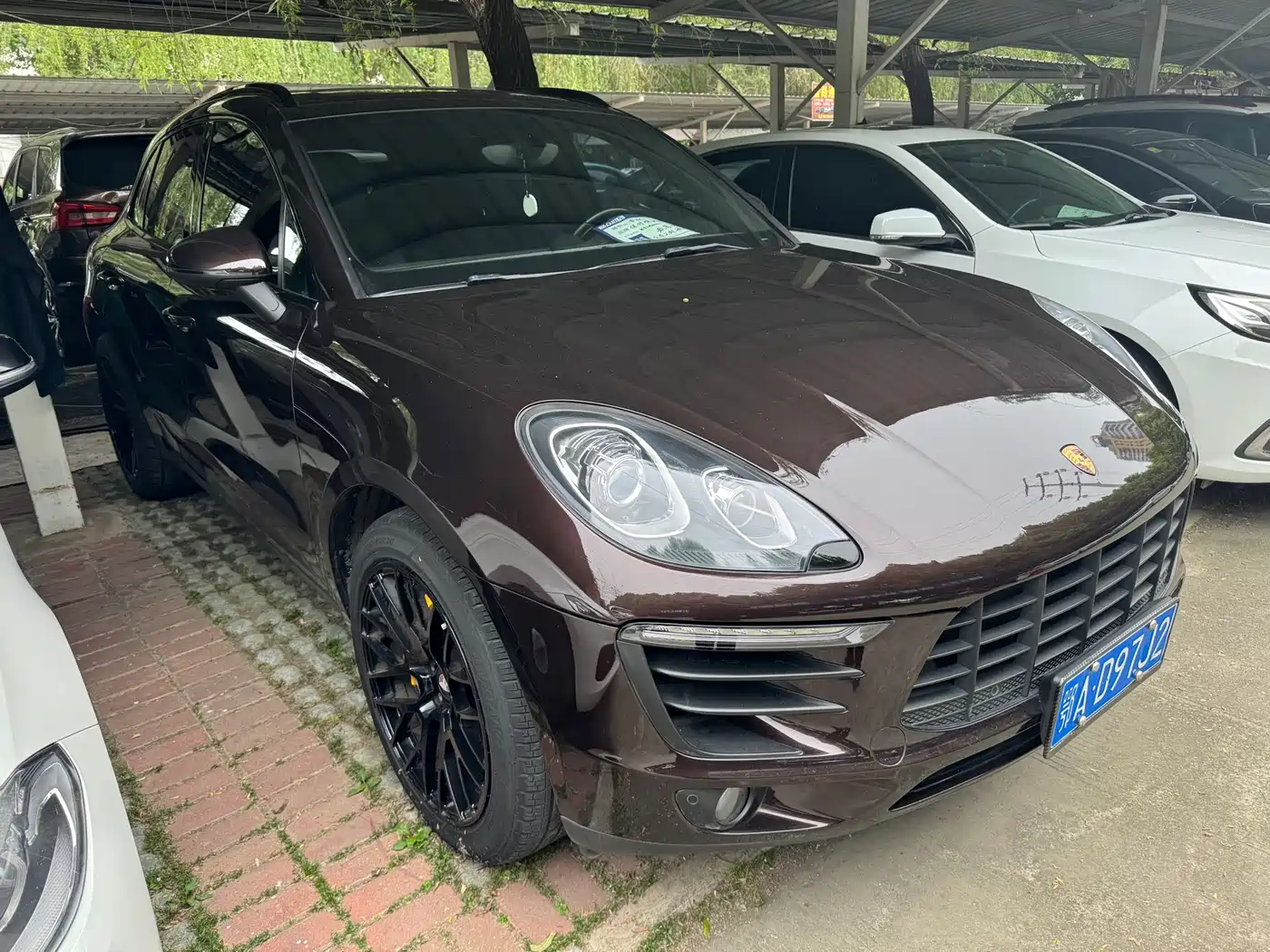 Porsche Macan 2016 Macan 2.0T фото 2