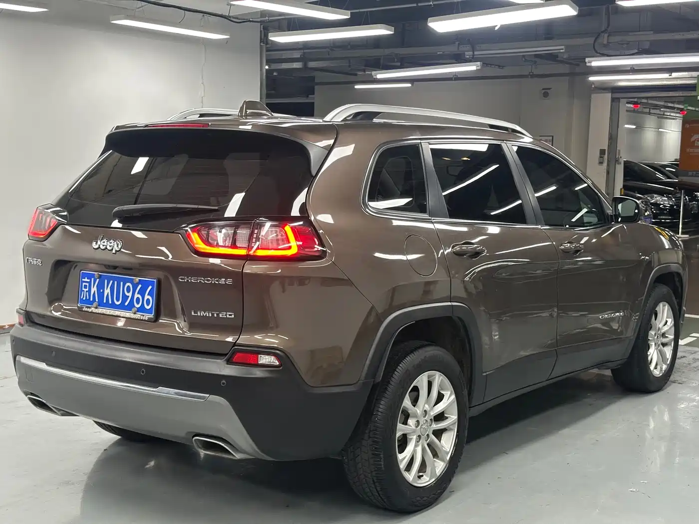 Jeep Cherokee 2019 2019 2.0T 2WD Smart Edition China V