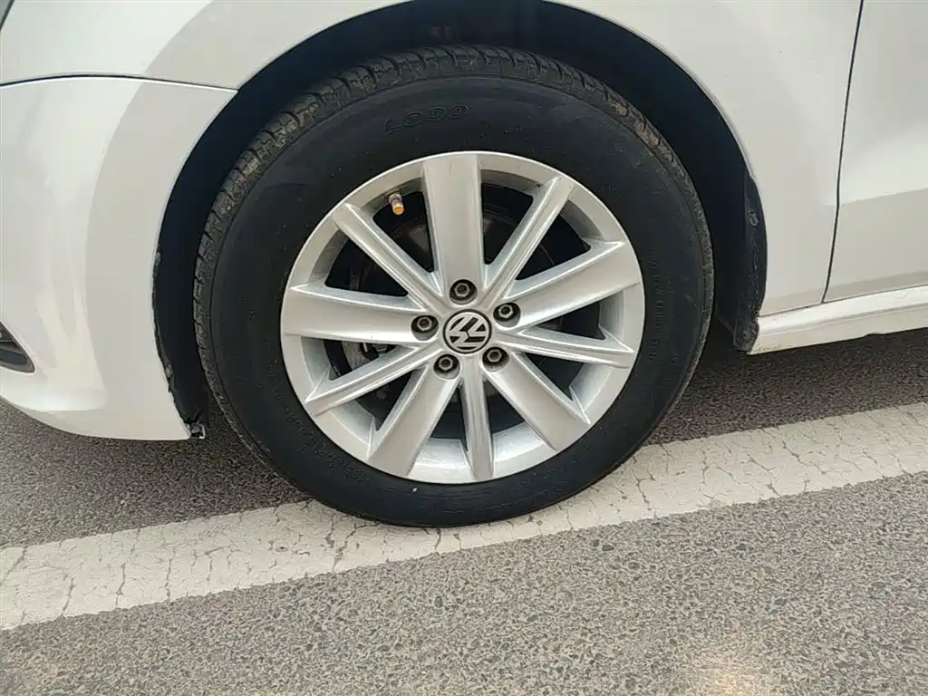 Volkswagen Polo 2018 1.5L Auto Comfort фото 23