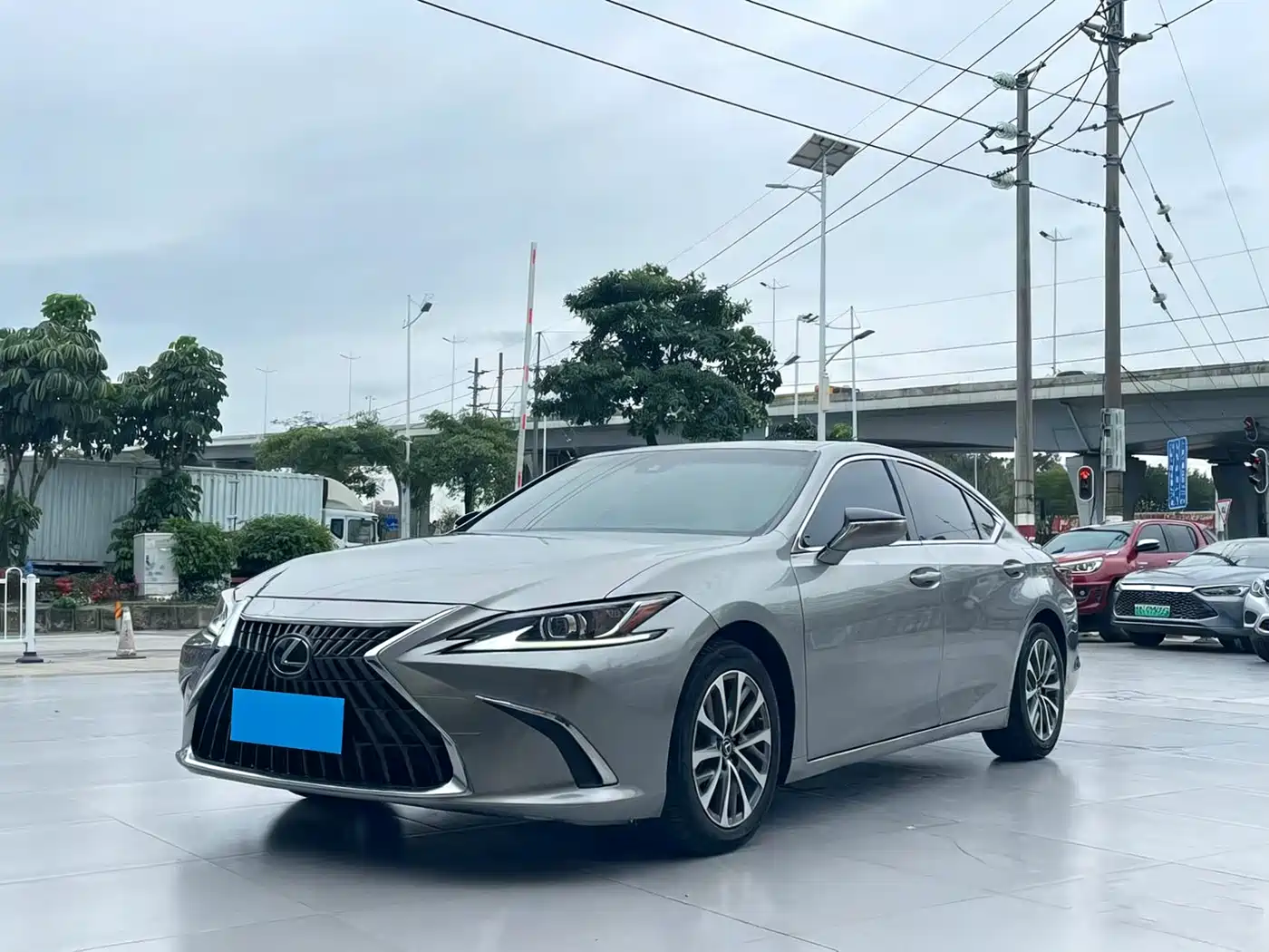 Lexus ES 2022 300h Excellence Edition