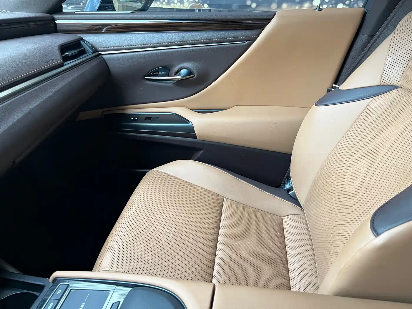 Lexus ES 2018 200 Luxury Edition China V фото 13