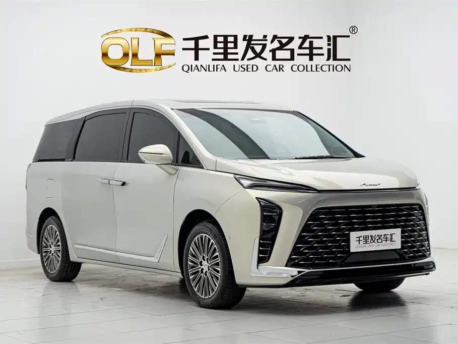 BUICK GL8 NEW ENERGY