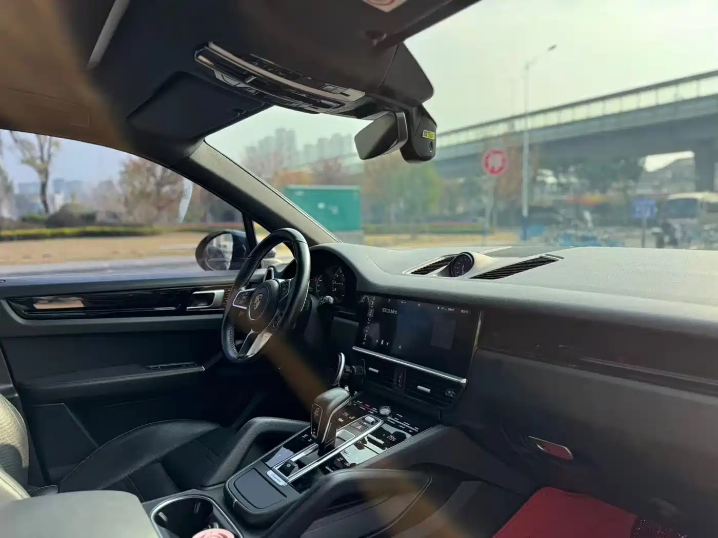 Porsche Cayenne New Energy 2019 Cayenne E-Hybrid 2.0T фото 14