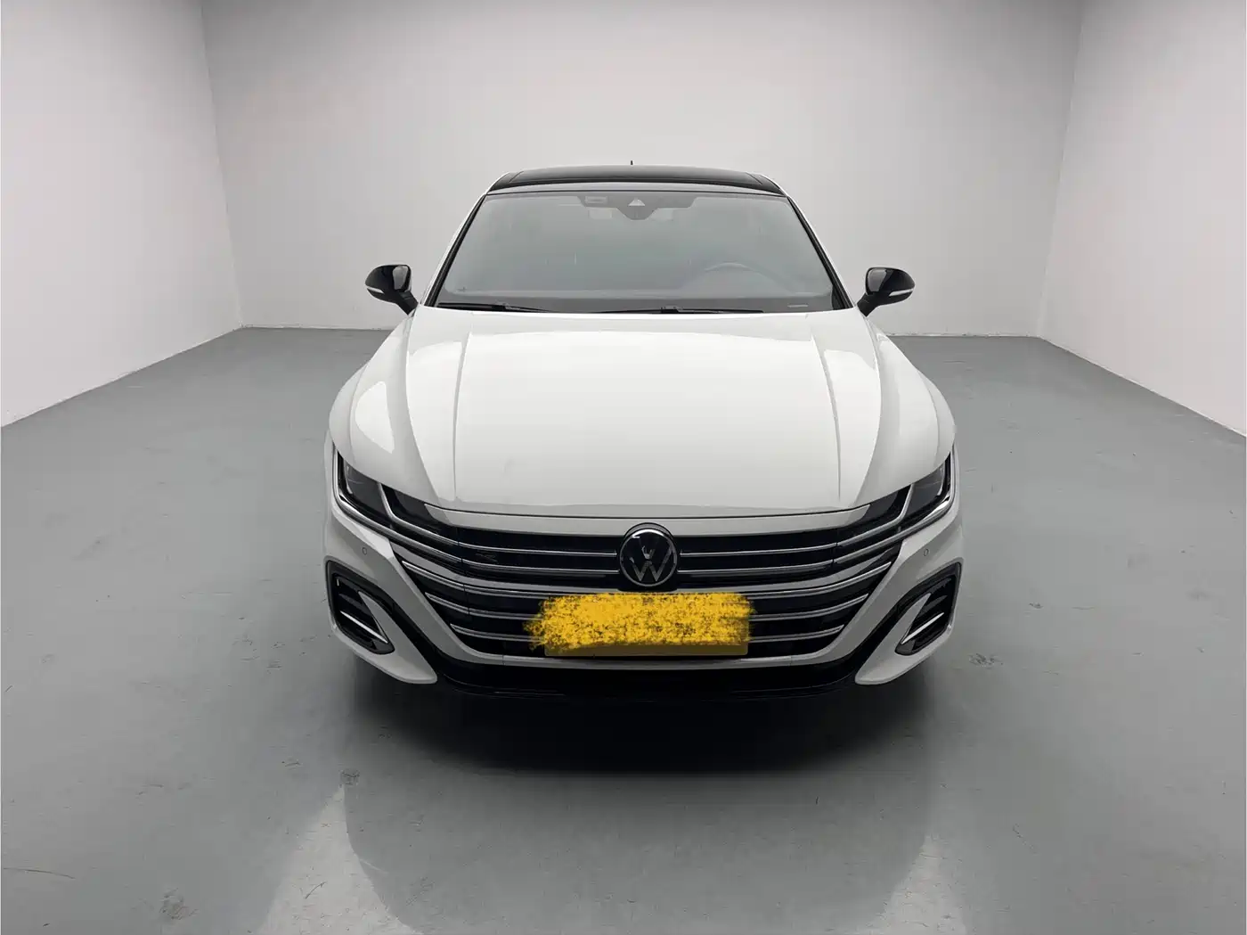 Volkswagen FAW-Volkswagen CC 2023 380TSI Eye-catching Edition фото 2