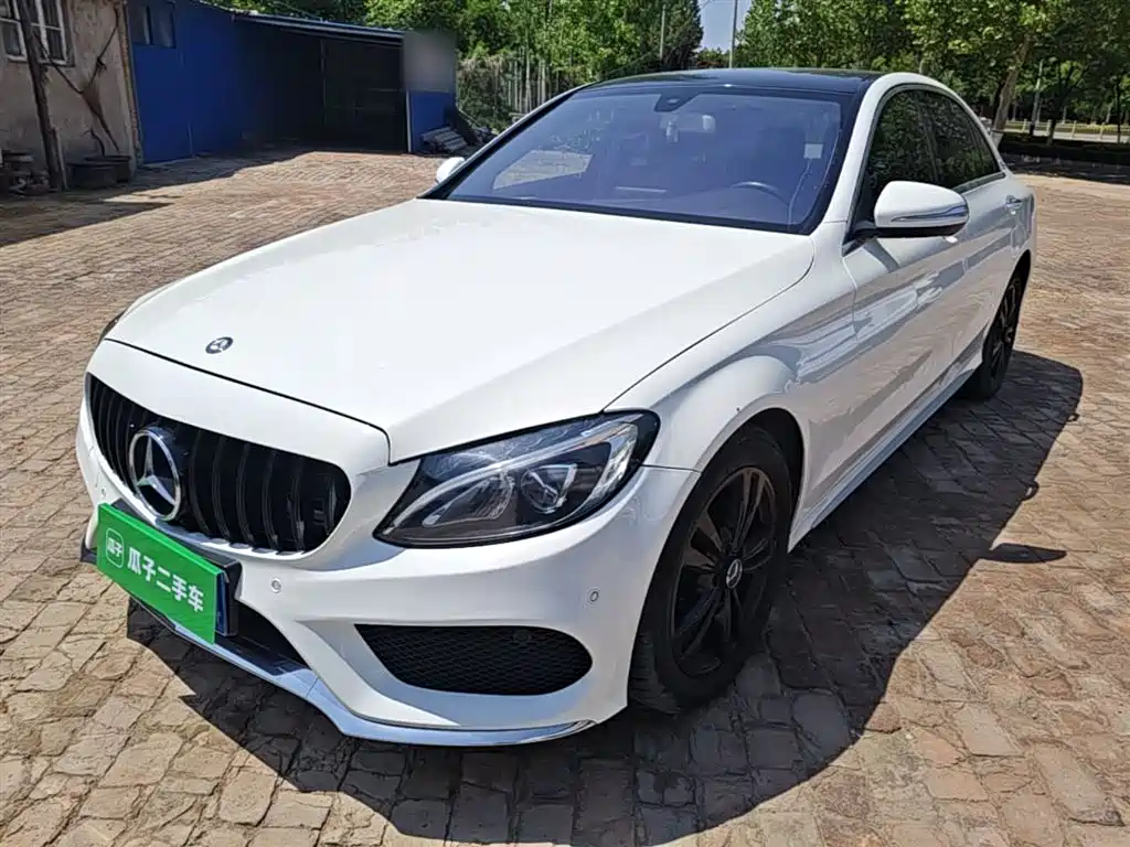 Mercedes-Benz C-Class 2016 C 200 L Sport фото 2