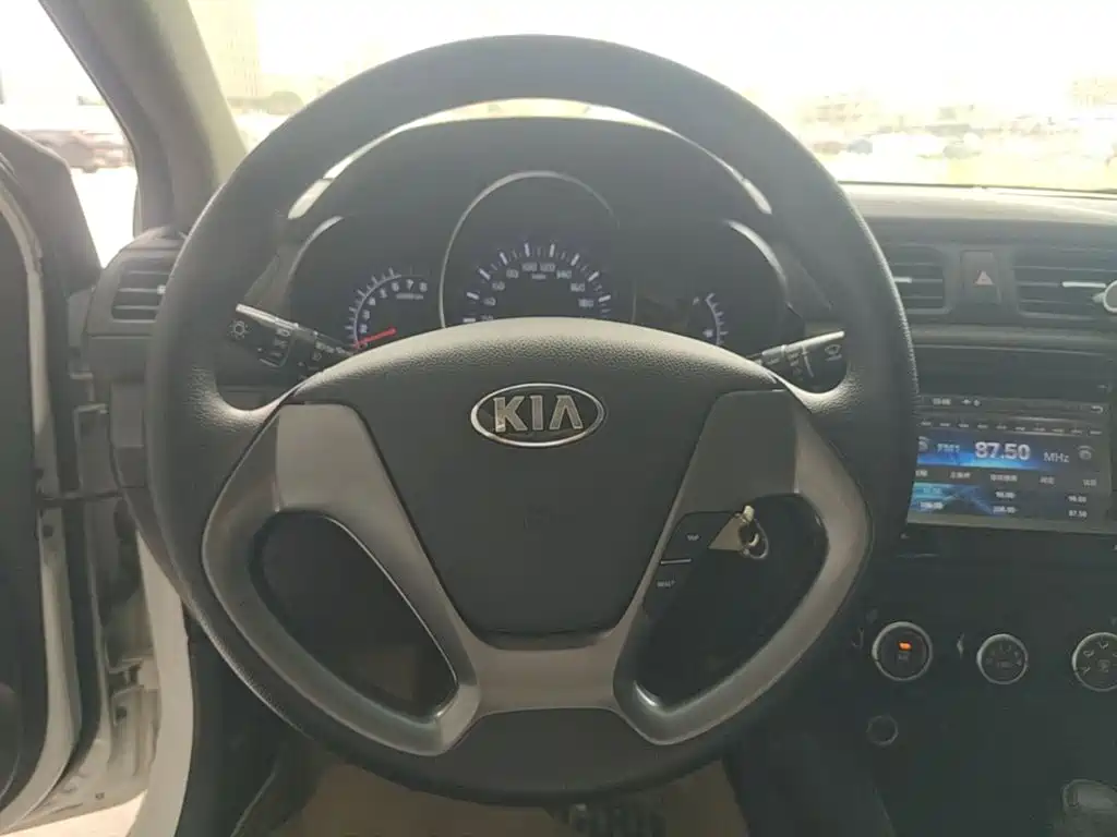 Фото 11 - Kia K2