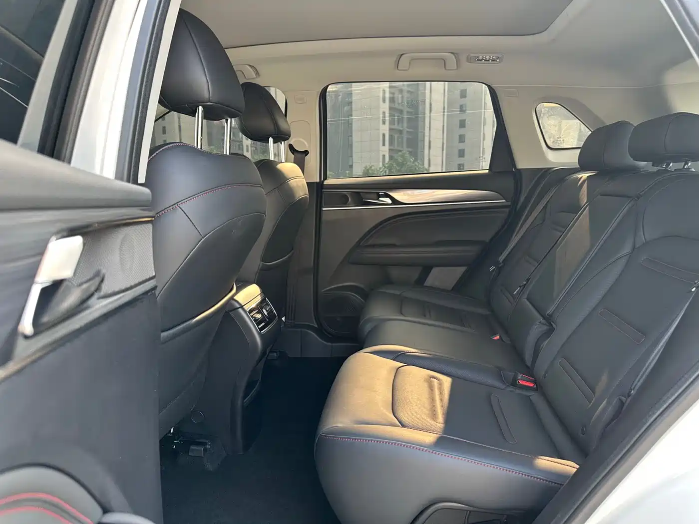 GAC Trumpchi Trumpchi GS4 PLUS 2021 270T Automatic Galaxy Edition фото 10