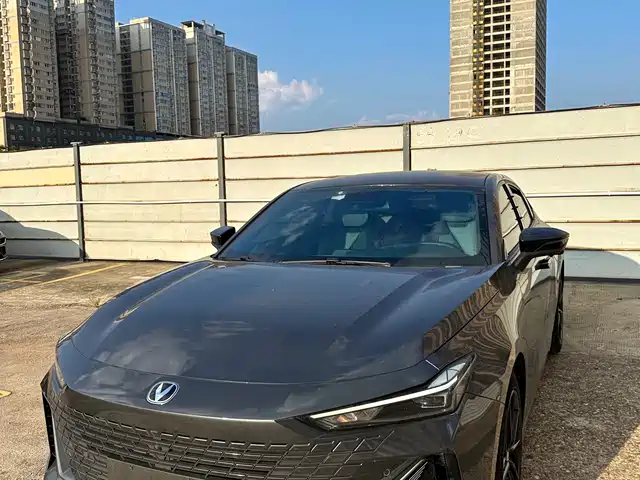 Changan UNI-V 2022