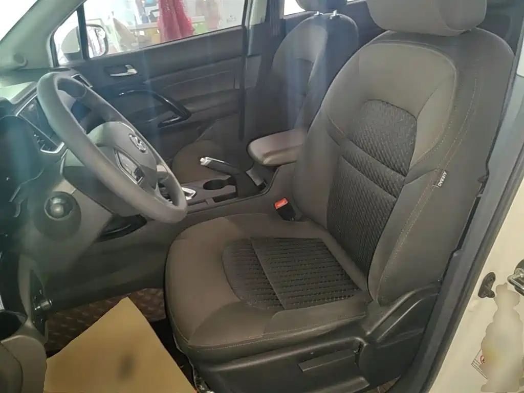 GAC Trumpchi Trumpchi GS4 2015 200T G-DCT Elite Edition фото 14