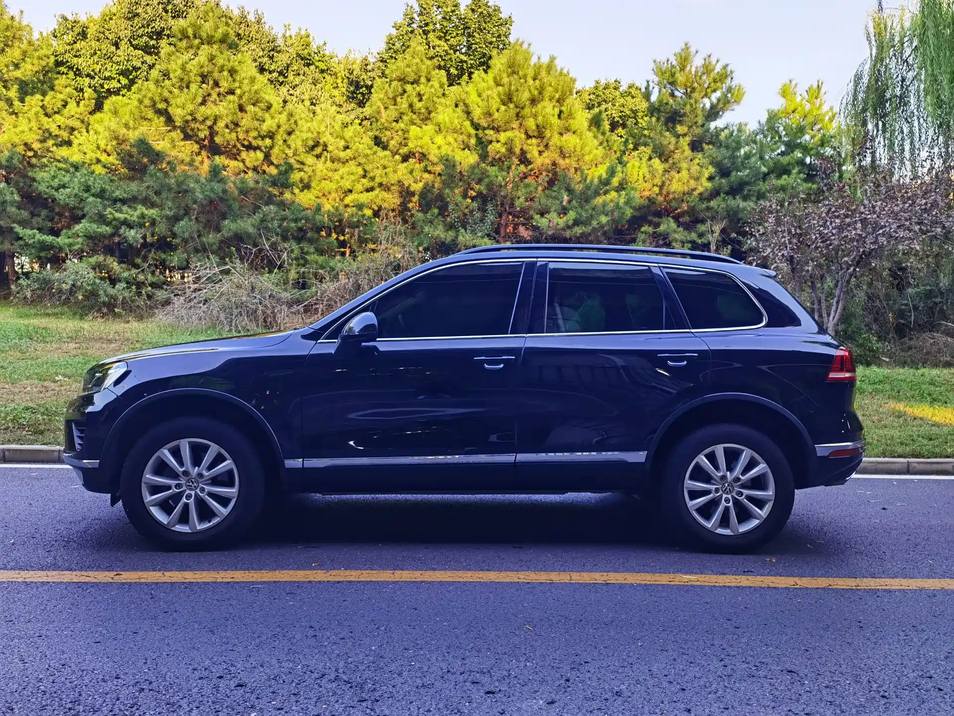 Фото 7 - Volkswagen Touareg