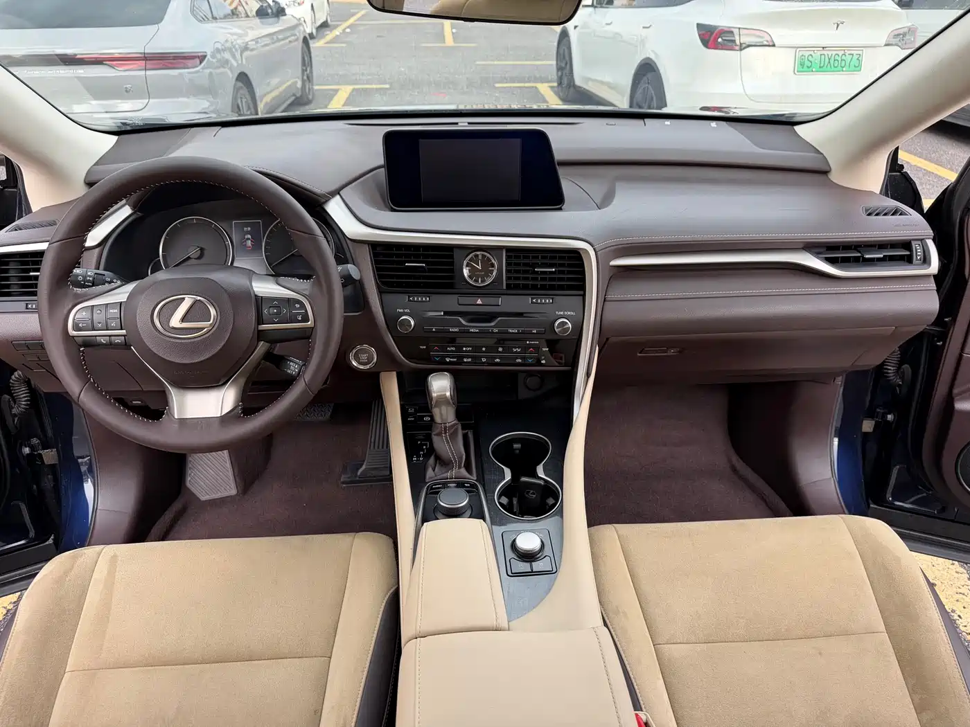 Lexus RX 2016 300 2WD Elite Edition China VI фото 11
