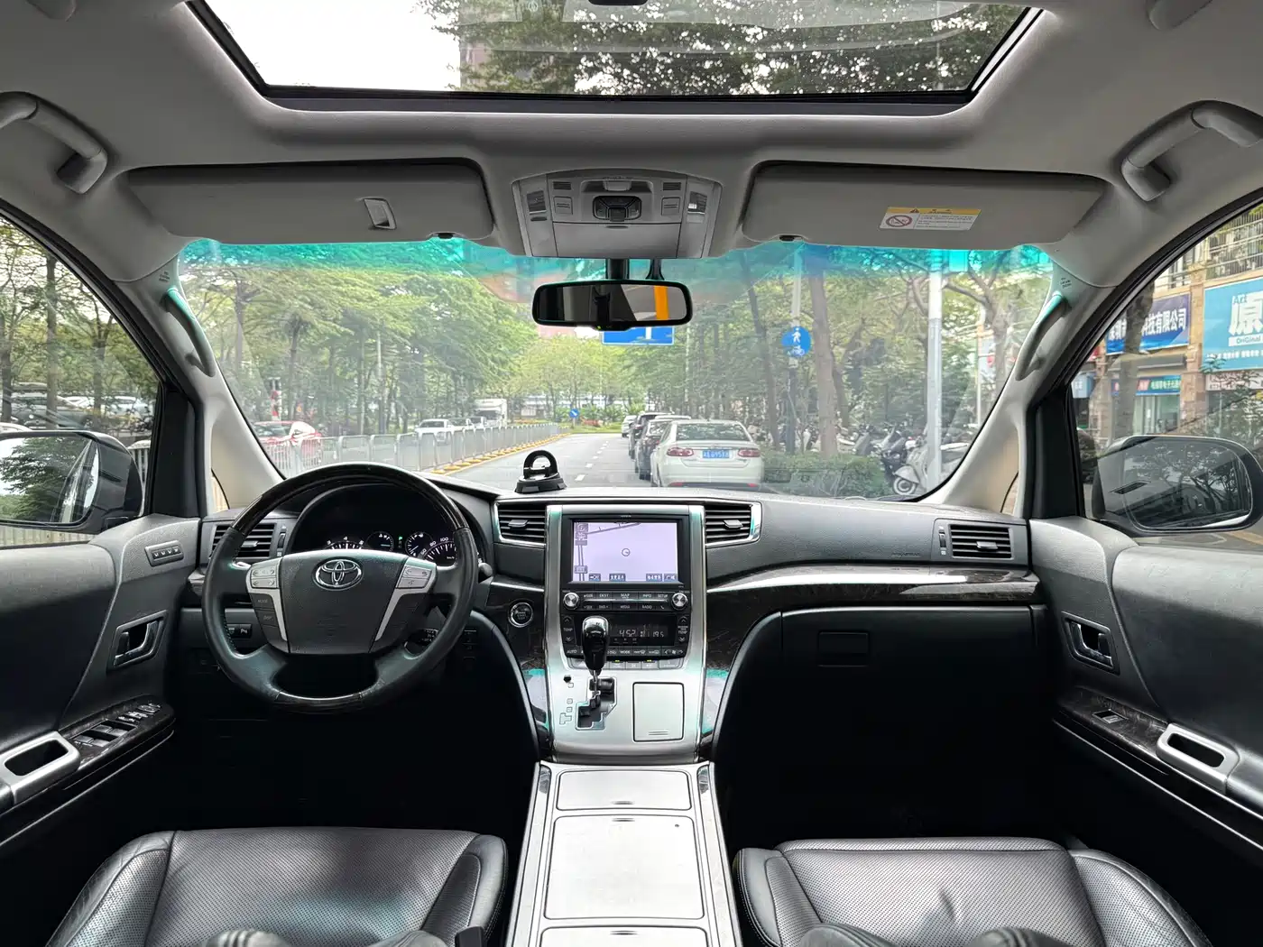 Toyota Alphard 2012 3.5L Premium Edition фото 8