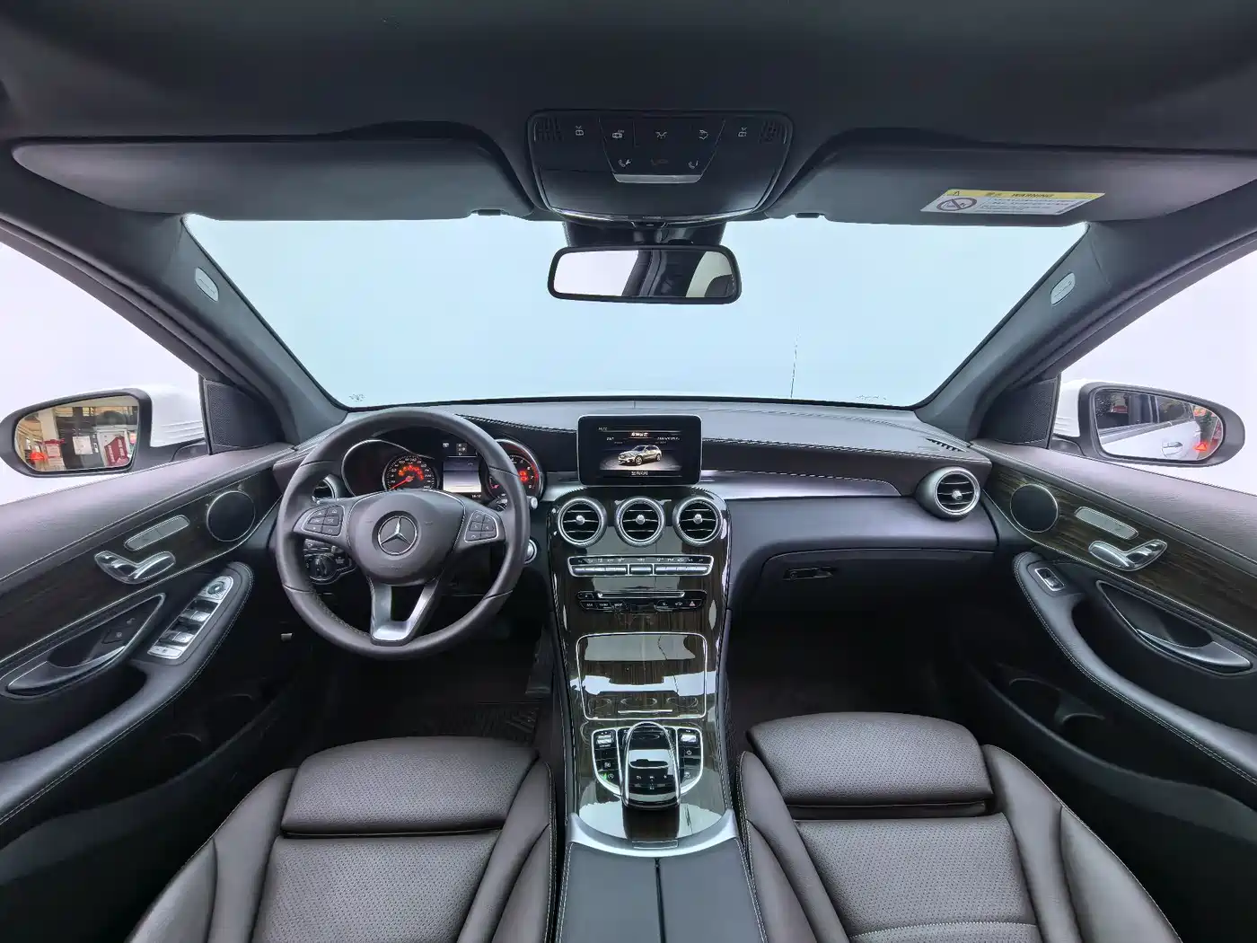 Mercedes-Benz GLC 2019 GLC 260 L 4MATIC Luxury фото 8