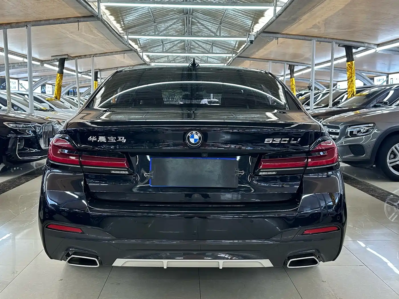 BMW 5 Series 2022 Facelift 530Li Leading M Sport Package фото 5
