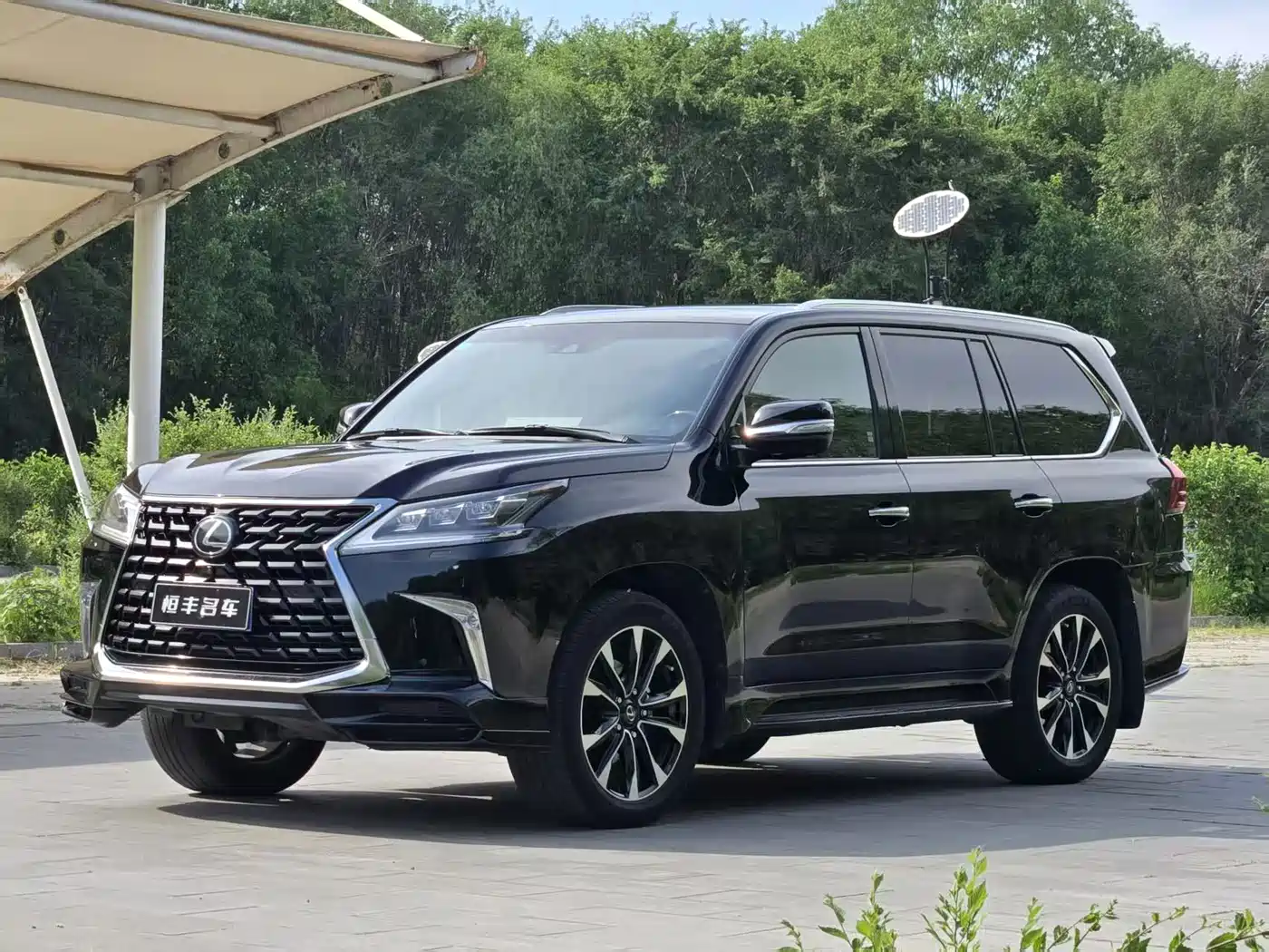 Lexus LX 2019 570 Dynamic Luxury Edition