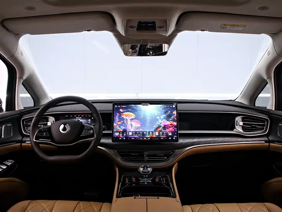 Denza D9 2024 DM-i 980 AWD Premium фото 5