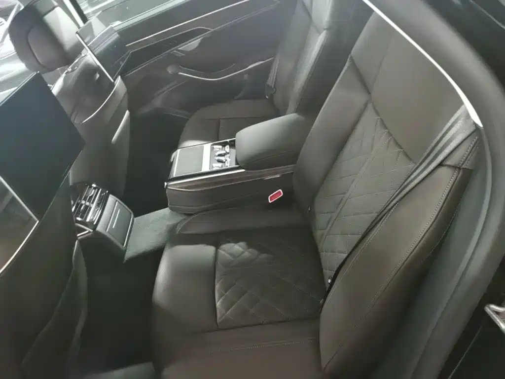 Audi A8 2024 2024 Model A8L 55 TFSI quattro Flagship