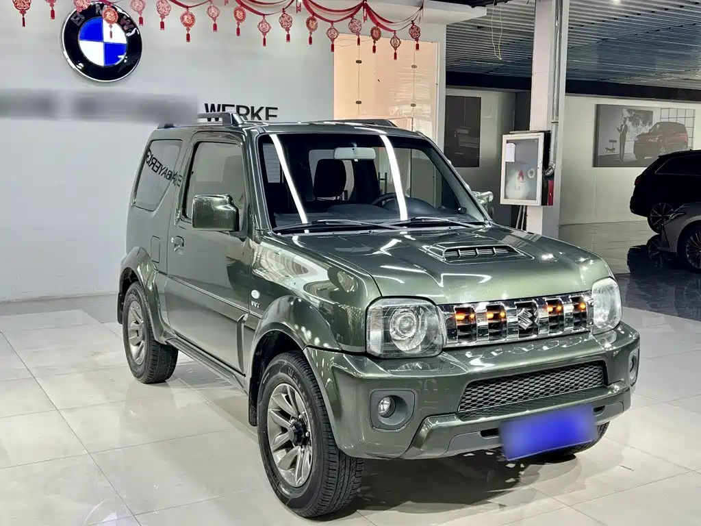 Фото 4 - Suzuki Jimny (Import)
