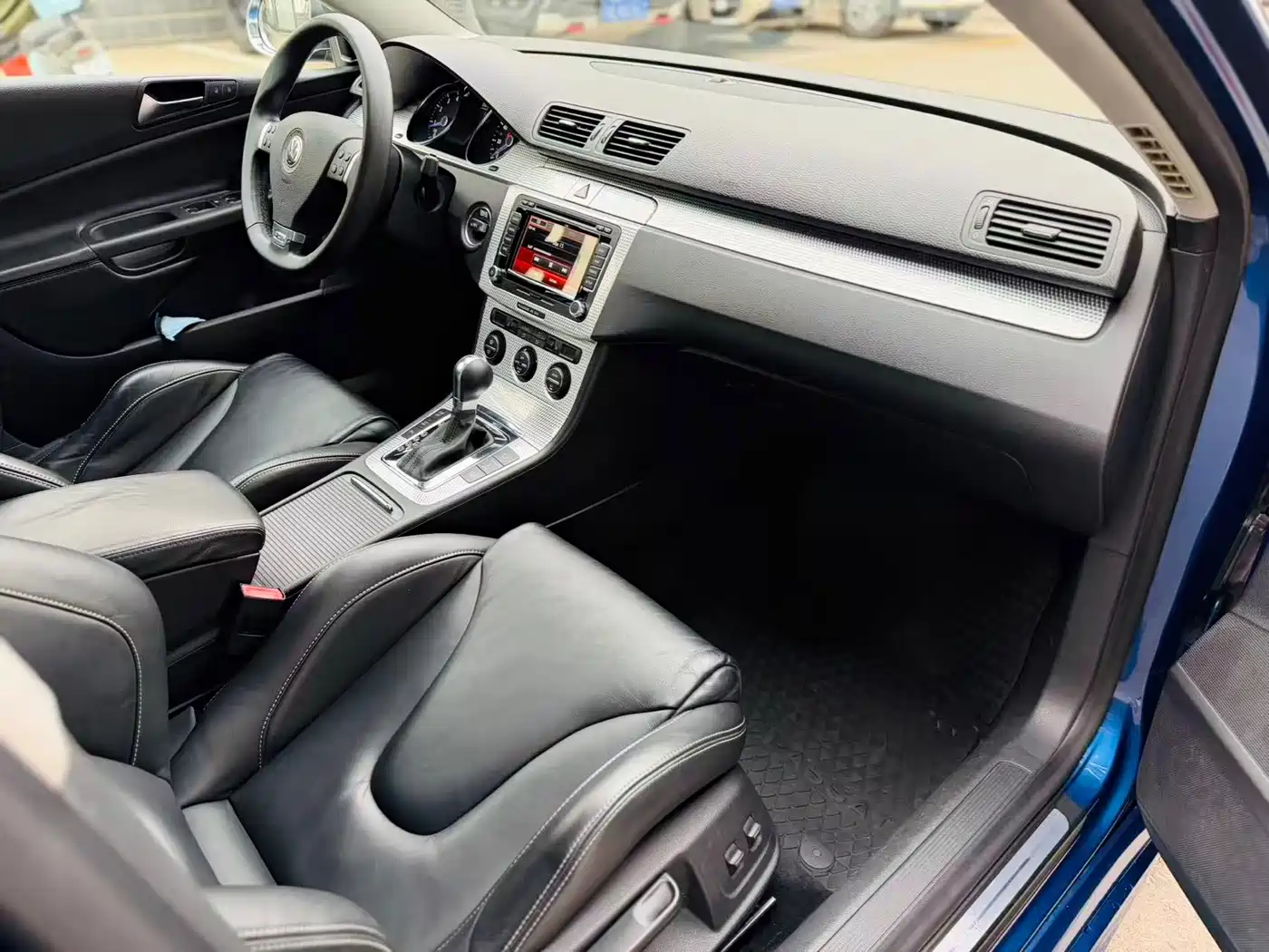 Volkswagen Passat 2008 R36 3.6 I FSI фото 9