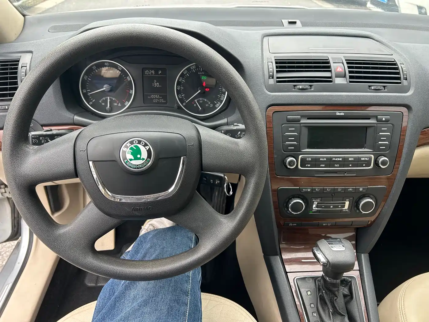 Škoda Octavia 2013 1.4TSI DSG Prestige Edition фото 10