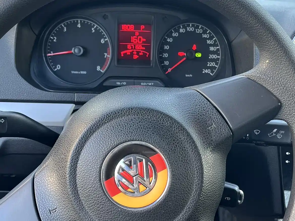 Volkswagen Jetta 2015 1.6L Auto Comfort фото 6